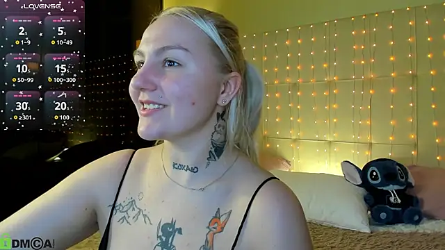 Snapshot of Debbie_Taylor chatting on 05.14.26 Debbie Taylor online show from 05.14.26