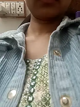 Rajni-Mehra online show from 02.14.25