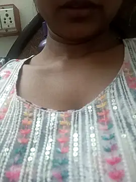 Rajni-Mehra online show from 03.05.25