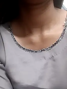 Rajni-Mehra online show from 03.10.25