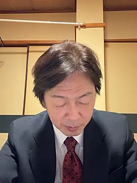 Snapshot of SaneService9 chatting on 11.15.25 SaneService9 online show from 11.15.25