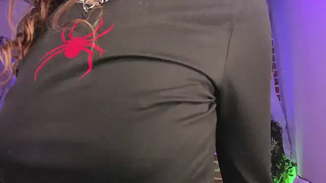 Sapphire Venuss online show from 10.19.25