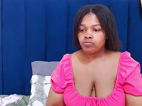 Snapshot of BigbootyNickyx chatting on 06.02.26 BigbootyNickyx online show from 06.02.26