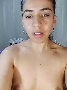 Snapshot of anngela01 chatting on 12.02.24 anngela01 online show from 12.02.24