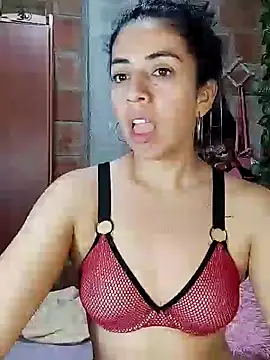 Snapshot of anngela01 chatting on 01.16.25 anngela01 online show from 01.16.25