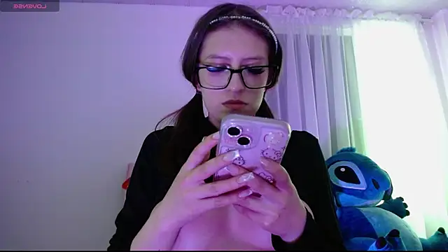 Aurora blossom   online show from 03.08.25