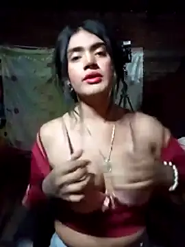 yovana13 online show from 02.15.26