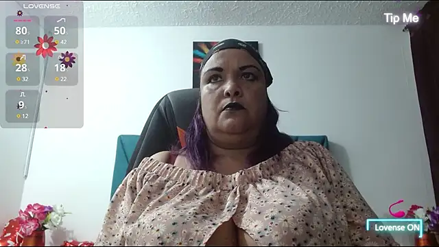 Snapshot of Dubraska1 chatting on 03.10.25 Dubraska1 online show from 03.10.25