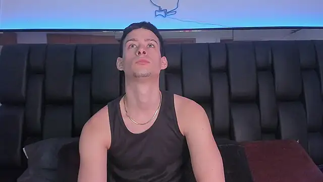 Snapshot of JadeSmiith_ chatting on 02.20.25 JadeSmiith online show from 02.20.25