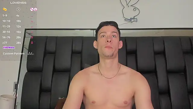 Snapshot of JadeSmiith_ chatting on 02.23.25 JadeSmiith online show from 02.23.25