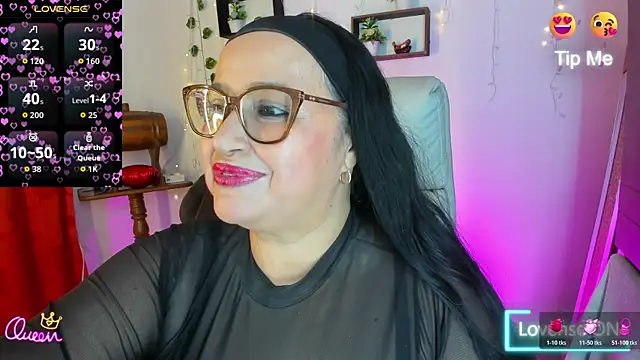 Gia Nahomi online show from 03.31.26