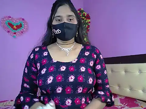 Hot Maleka online show from 02.02.26