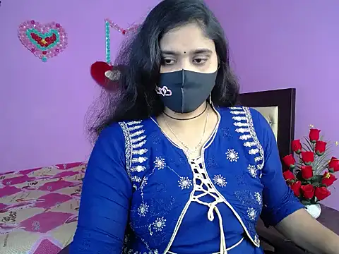 Hot Maleka online show from 02.20.26