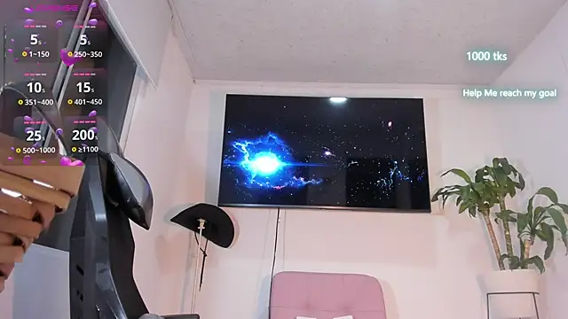 emily palmeer online show from 11.04.25