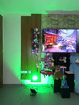 Tamara Roberts1 online show from 12.22.24