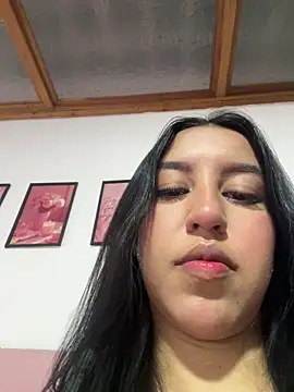 Tamara Roberts1 online show from 02.02.25