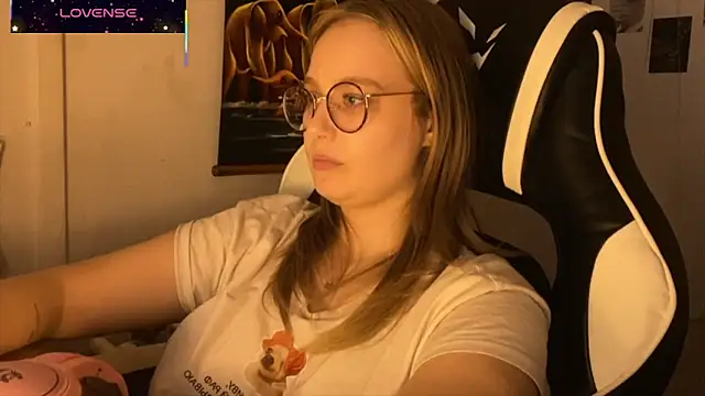 JacyWinslat online show from 10.08.25