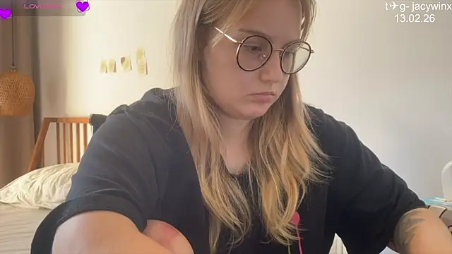 JacyWinslat online show from 02.13.26