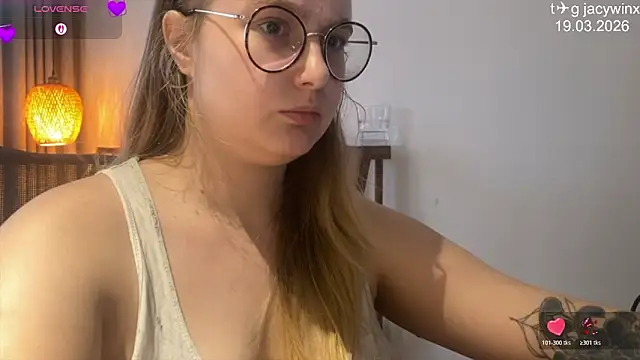 JacyWinslat online show from 03.19.26