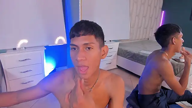 Nick Collins18 online show from 03.01.25