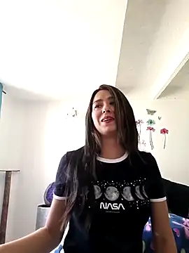 Sahana Ashiika online show from 01.30.25