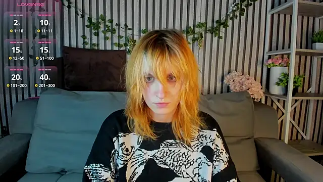 Little Chips online show from 02.10.26