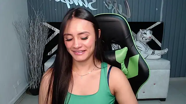 Snapshot of allison_a1 chatting on 12.27.24 allison a1 online show from 12.27.24