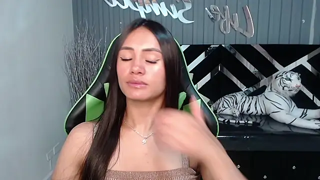 Snapshot of allison_a1 chatting on 03.04.25 allison a1 online show from 03.04.25