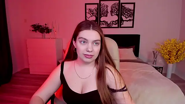 Snapshot of DaniellaLovely chatting on 02.04.25 DaniellaLovely online show from 02.04.25