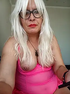 Rousmk1 online show from 02.20.25