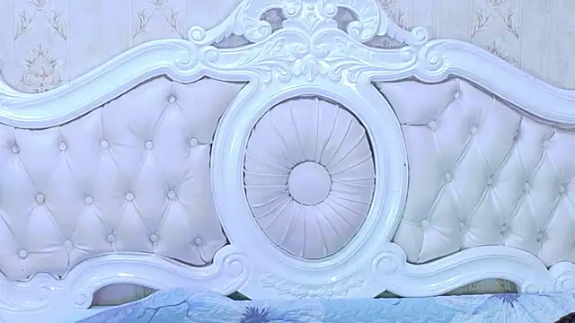 TiaraRosse online show from 12.01.25