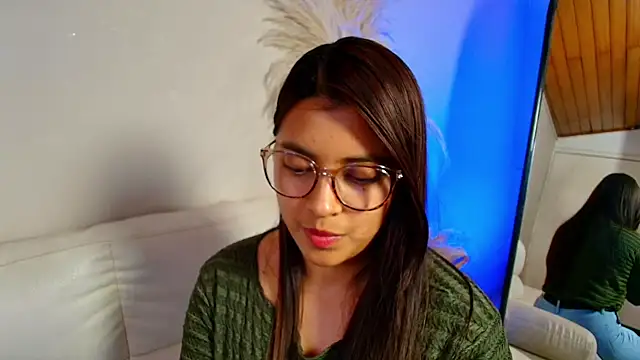 Snapshot of Rebeca_Williams_ chatting on 02.06.25 Rebeca Williams online show from 02.06.25