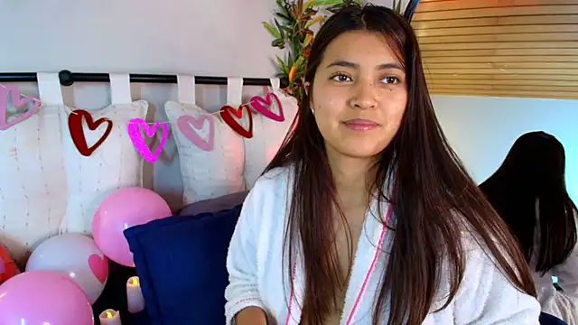 Snapshot of Rebeca_Williams_ chatting on 02.14.25 Rebeca Williams online show from 02.14.25