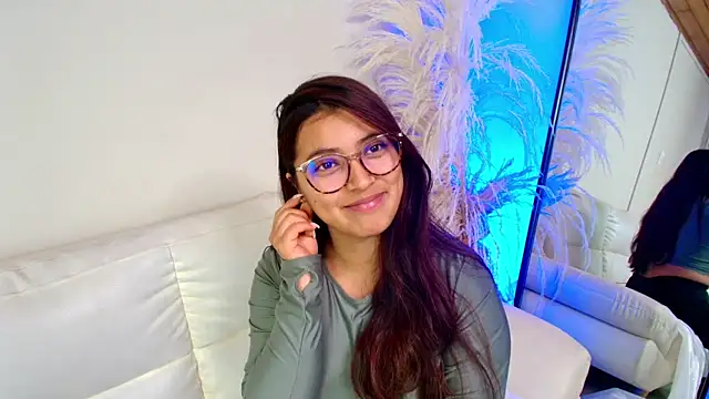 Snapshot of Rebeca_Williams_ chatting on 02.19.25 Rebeca Williams online show from 02.19.25