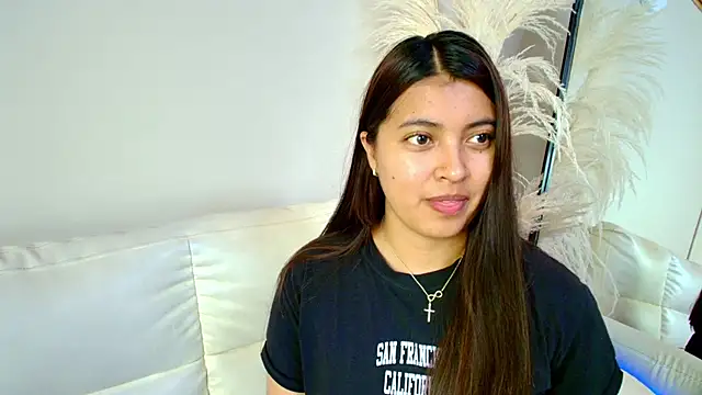 Snapshot of Rebeca_Williams_ chatting on 02.20.25 Rebeca Williams online show from 02.20.25