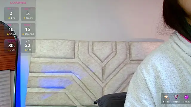 Snapshot of Rebeca_Williams_ chatting on 03.07.25 Rebeca Williams online show from 03.07.25