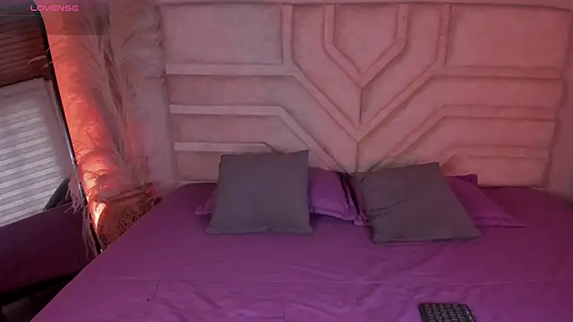 Snapshot of Rebeca_Williams_ chatting on 01.11.26 Rebeca Williams online show from 01.11.26