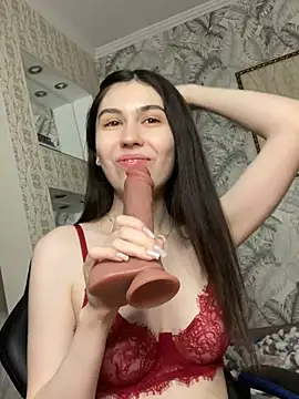 LushLuna online show from 01.18.25