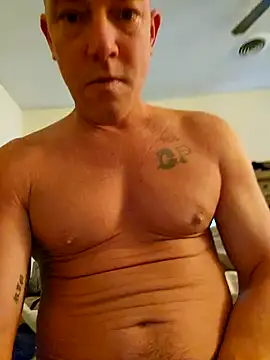 Bigtater1999 online show from 01.04.25