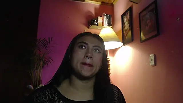 bunnyemilyrose36 online show from 12.23.25