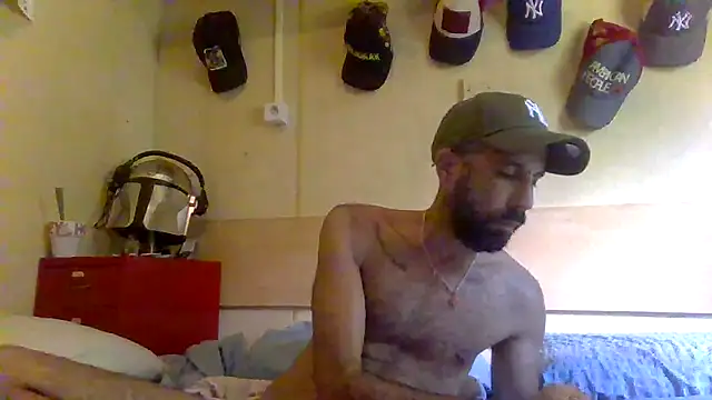 Snapshot of arrow13680 chatting on 05.06.26 arrow13680 online show from 05.06.26