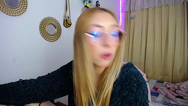 Soffy-brooks online show from 01.20.25