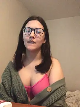 Snapshot of Prudie_Gabriella chatting on 01.31.25 Prudie Gabriella online show from 01.31.25