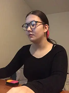 Snapshot of Prudie_Gabriella chatting on 02.16.25 Prudie Gabriella online show from 02.16.25