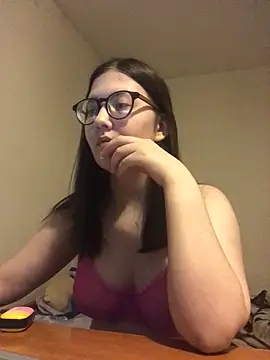 Snapshot of Prudie_Gabriella chatting on 02.18.25 Prudie Gabriella online show from 02.18.25