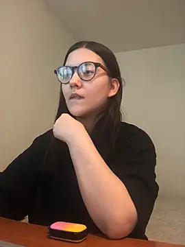 Snapshot of Prudie_Gabriella chatting on 02.25.25 Prudie Gabriella online show from 02.25.25