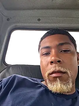 Snapshot of Pr3To021 chatting on 09.25.25 Pr3To021 online show from 09.25.25