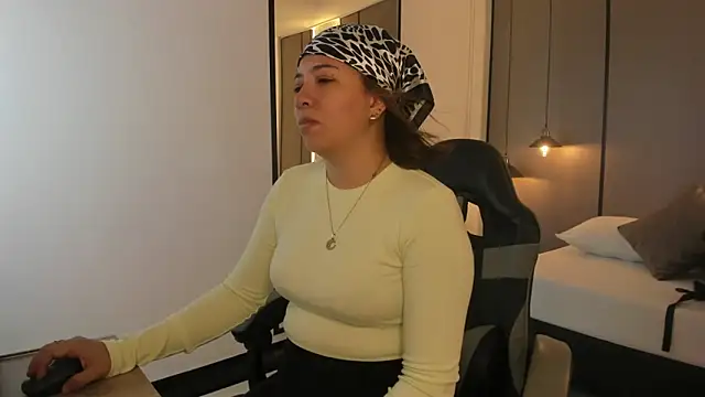 alma fenix online show from 09.24.25