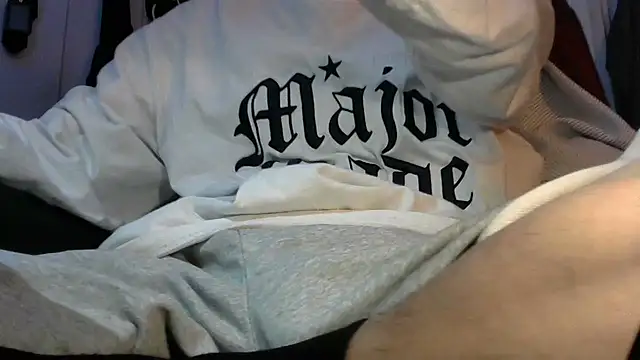 Snapshot of Ray175oo chatting on 02.02.26 Ray175oo online show from 02.02.26