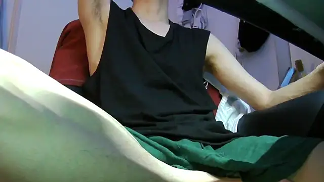 Snapshot of Ray175oo chatting on 02.28.26 Ray175oo online show from 02.28.26